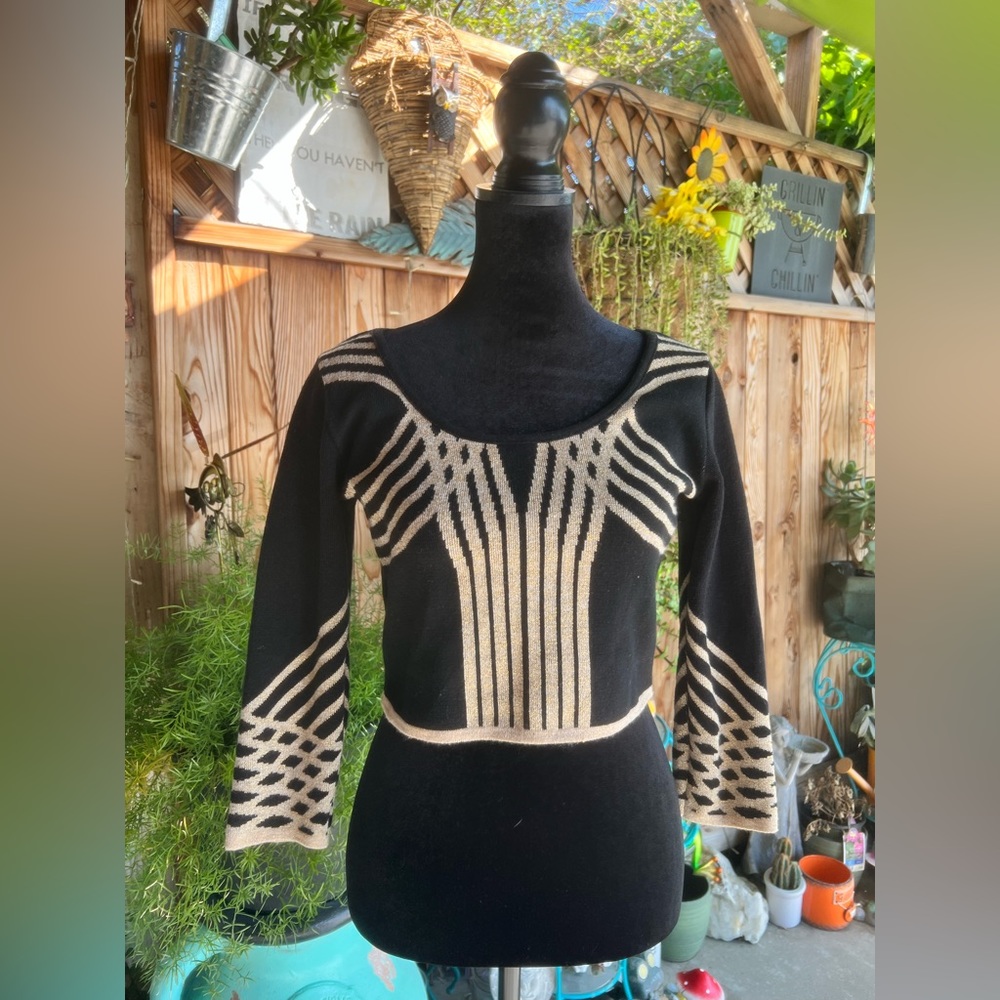 HERA COLLECTION WOMENS SIZE S